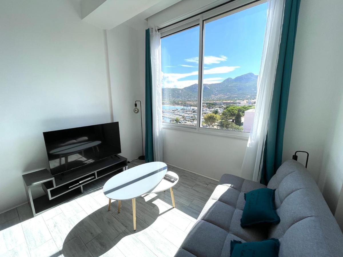 Calvi T2 Climatise, Wifi, Centre-Ville, A Proximite Plage, Commerces, Taxi & Gare, Vue Plage & Montagne Zewnętrze zdjęcie